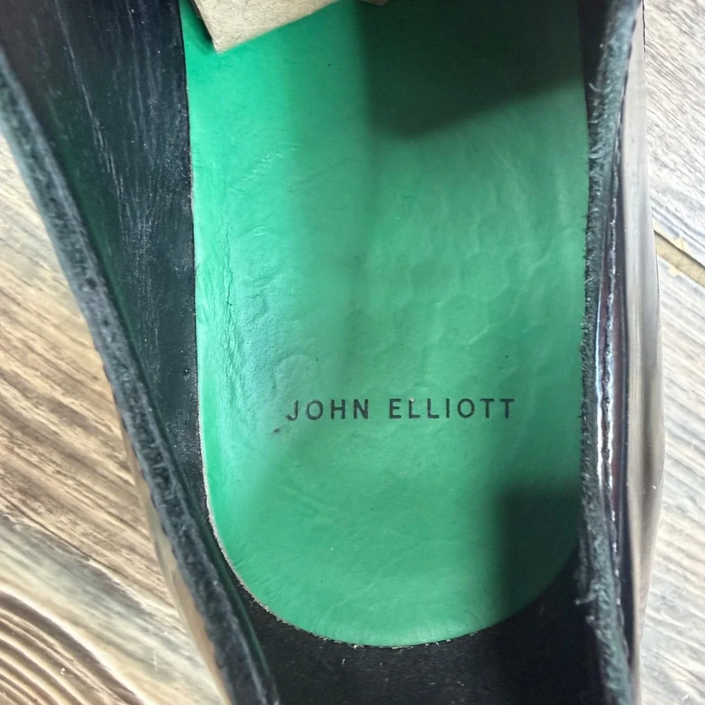 John Elliott john elliott